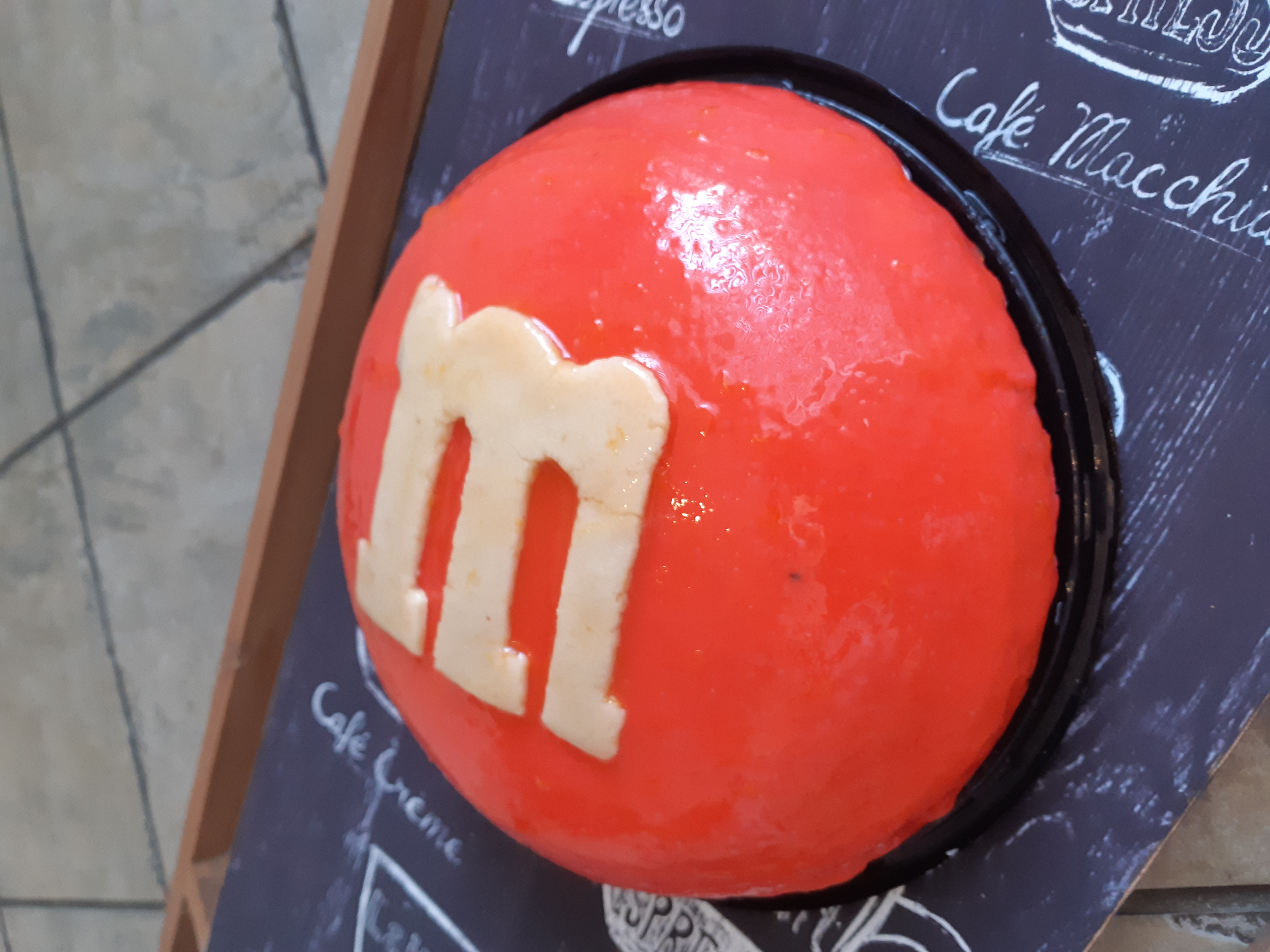 Gâteau M et M  (Réservation requise) 21
