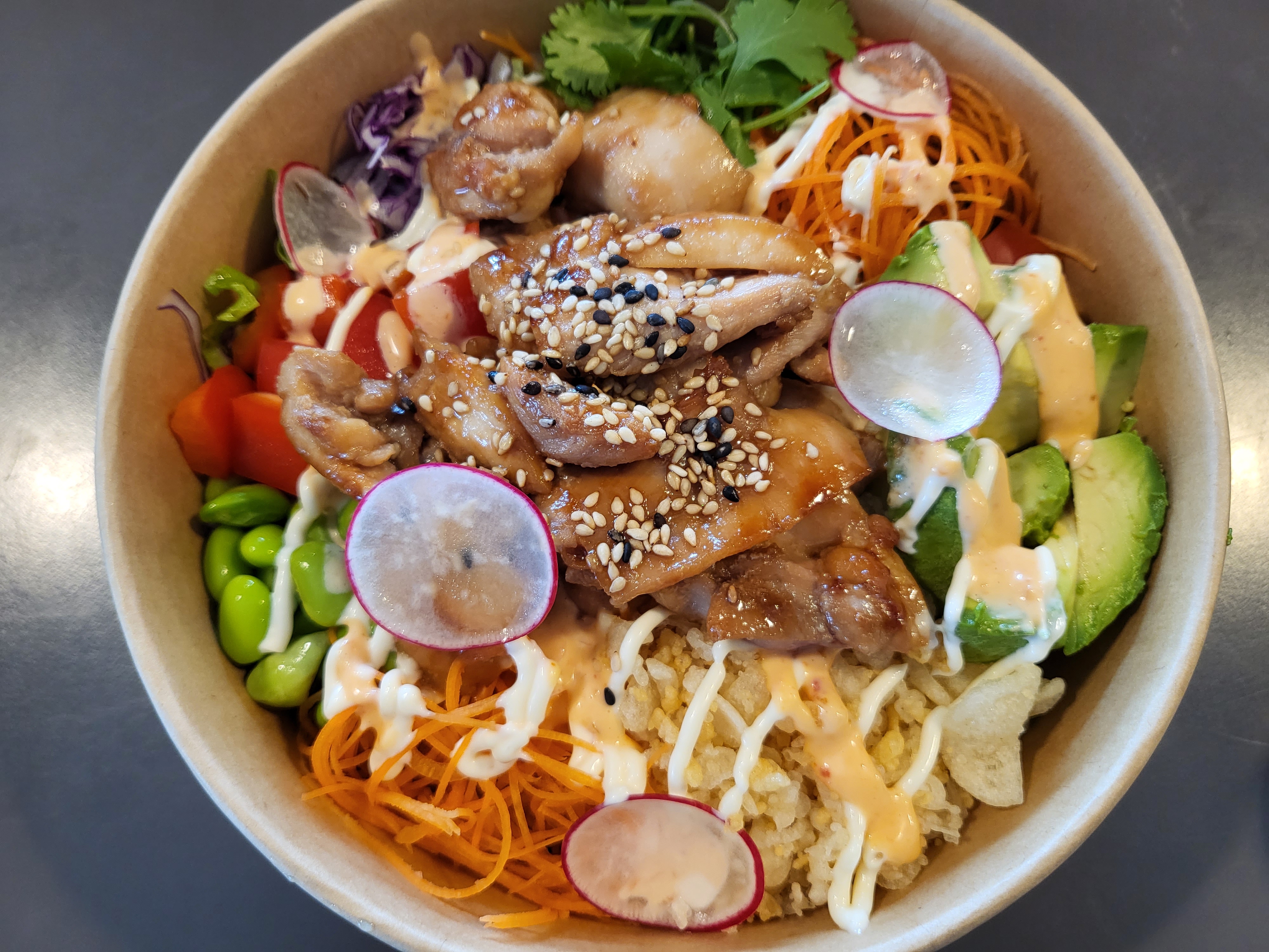 Salade poké au poulet teriyaki / Chicken Poke Salad