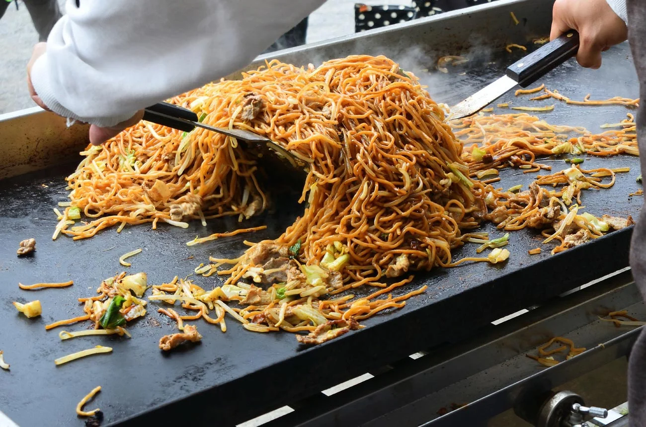 Nouilles sautées de fruits de mer 해물 야끼 소바 / Stir fry seafoods noodles( yaki soba)