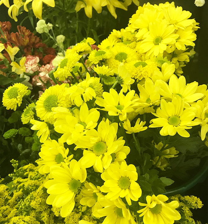 Bouquet saisonnier aux teintes jaune / orange