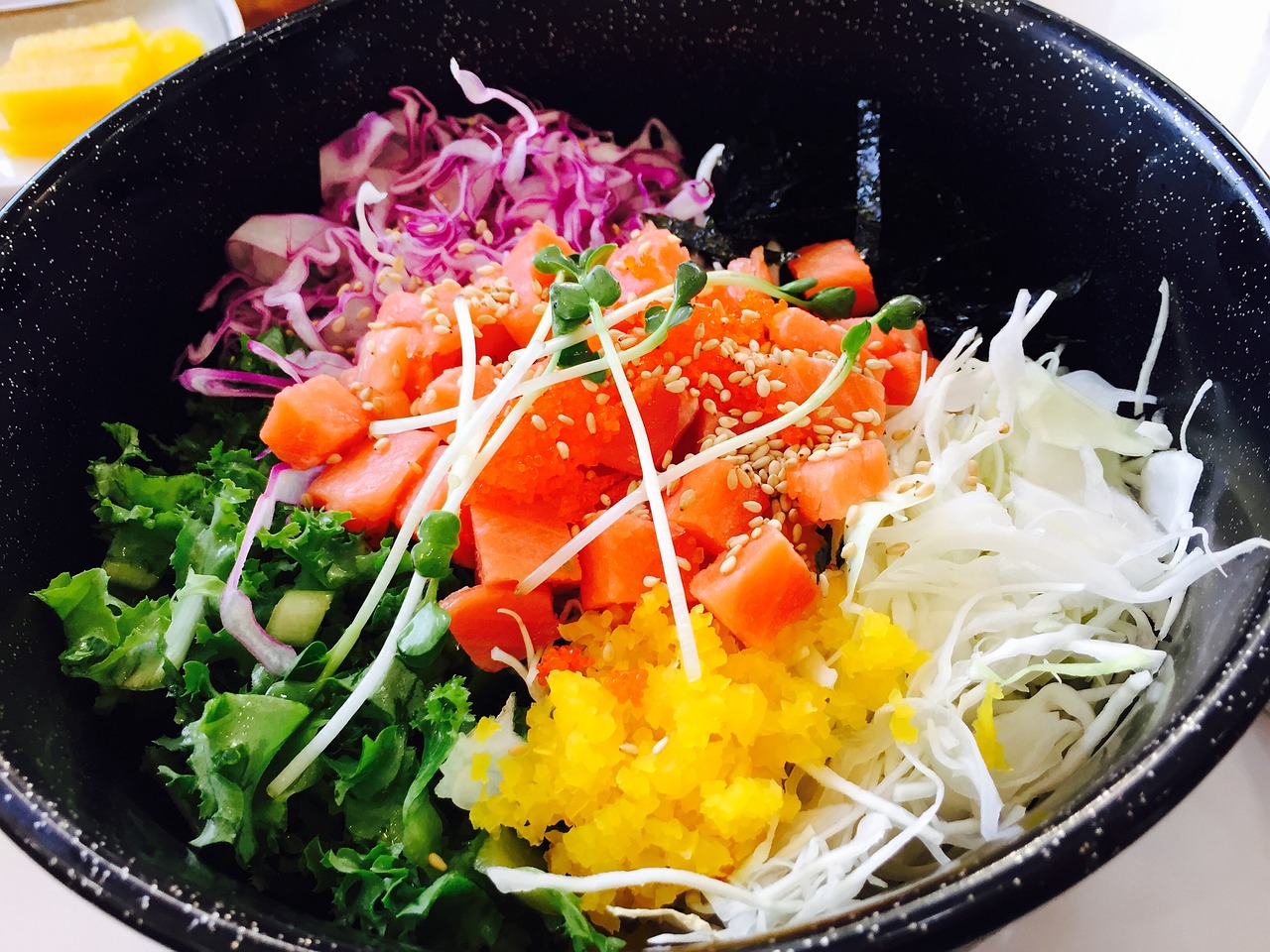 Hwe dup bap / korean sashimi bowl (회덥밥)
