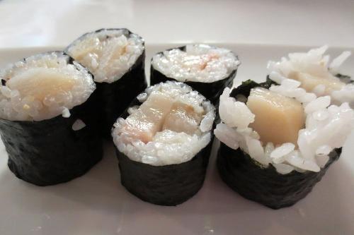 Hoso-Maki Hamachi (6mcx)
