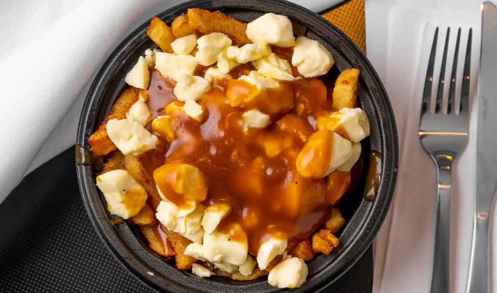 Poutine traditionnelle