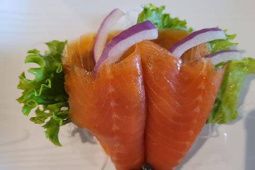 Sashimi Kunsei Sake (2 mcx / 2 pcs)