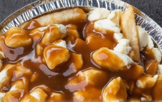 Poutine Classique / Classic Poutine