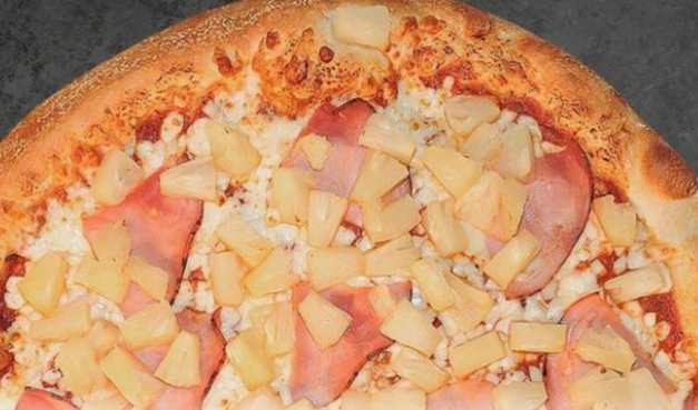 Pizza Hawaïenne / Hawaiian Pizza