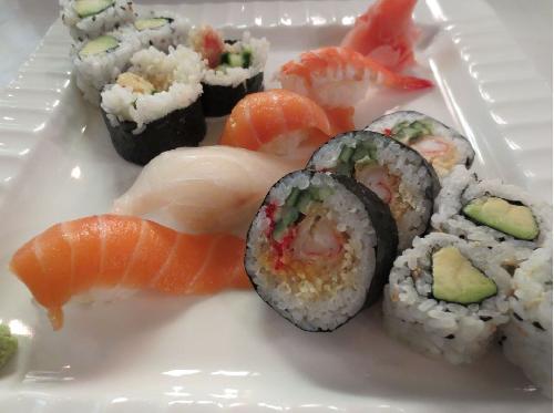 SET E - Maki & Nigiri - 15 mcx (1 pers.)